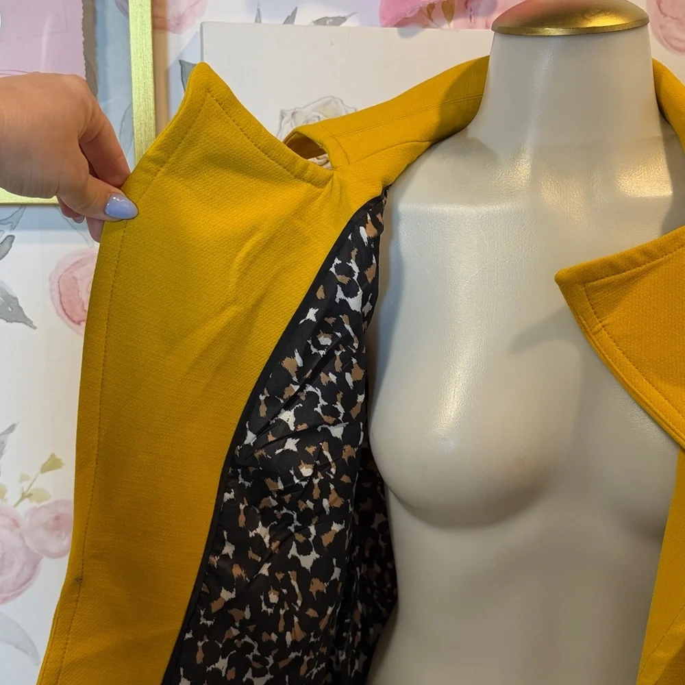 NWT Yellow/Mustard Quarter Sleeve Jacket - Picture 4 of 5